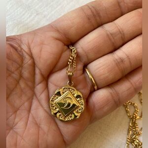 Initial D Pendant Avon Signed Singapore‎ Fancy Link Necklace